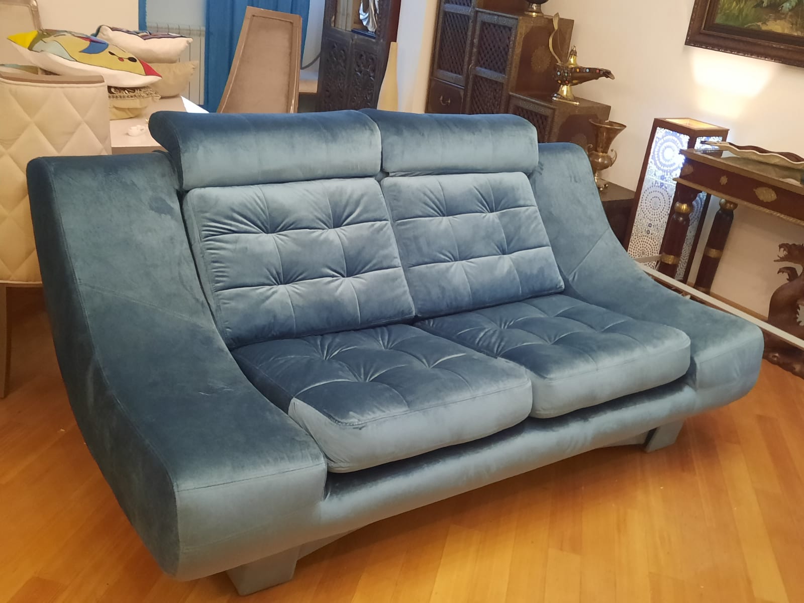 Обивка дивана на дому. Оханск