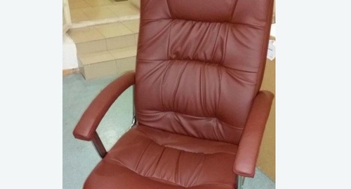 Обтяжка офисного кресла. Оханск